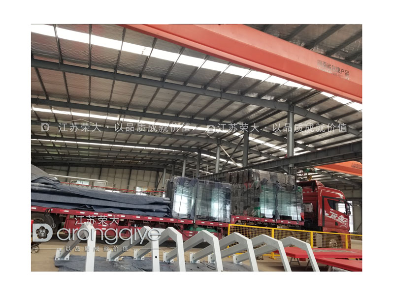 公交候車(chē)亭