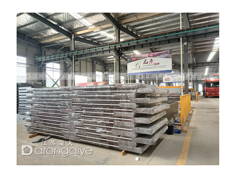 榮大供應山西一批仿古候車亭配圖二