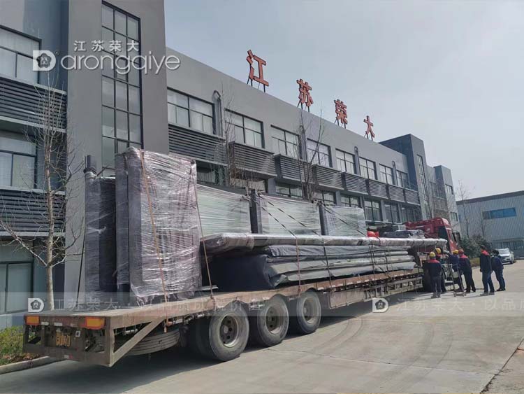 安徽智慧公交候車(chē)亭第三次發(fā)貨